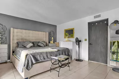 1423 Meadows Circle W, Boynton Beach, FL 33436 - Photo 6