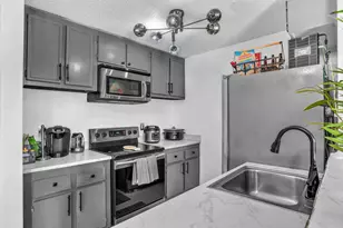 1423 Meadows Cir W, Boynton Beach, FL 33436 - Photo 6
