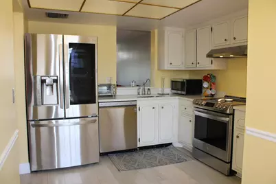 14671 Bonaire Boulevard #305, Delray Beach, FL 33446 - Photo 4