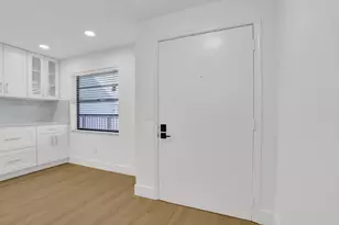 9260 SW 14th St, Boca Raton, FL 33428 - Photo 2