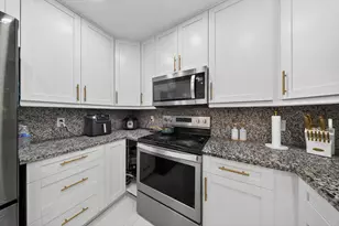 849 Camellia Dr, Royal Palm Beach, FL 33411 - Photo 28