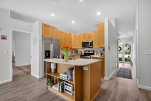 319 Sequoia Ln, Boca Raton, FL 33487 - Photo 6