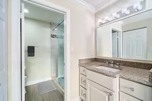 19218 Glenmoor Dr, West Palm Beach, FL 33409 - Photo 16