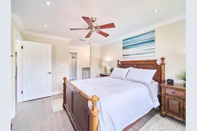 19218 Glenmoor Drive, West Palm Beach, FL 33409 - Photo 14