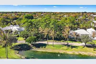 11783 SE Shell Avenue, Hobe Sound, FL 33455 - Photo 2