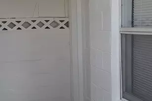 806 N 25th St, Fort Pierce, FL 34947 - Photo 10