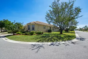 7086 Del Corso Ln, Delray Beach, FL 33446 - Photo 6