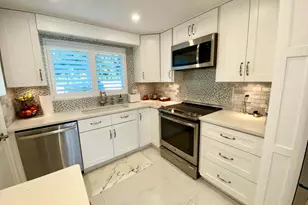 331 Tequesta Dr, Tequesta, FL 33469 - Photo 1