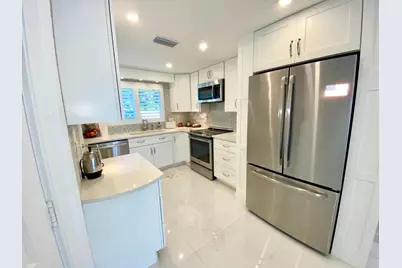 331 Tequesta Drive #118, Tequesta, FL 33469 - Photo 2