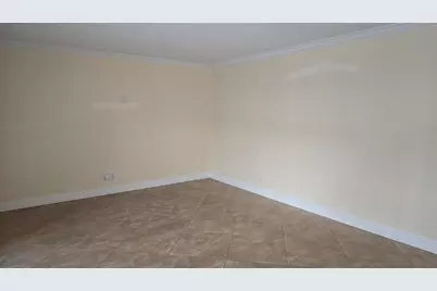 257 Lake Arbor Drive, Palm Springs, FL 33461 - Photo 10