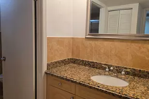 257 Lake Arbor Dr, Palm Springs, FL 33461 - Photo 8