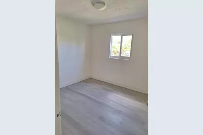 360 Barraclough Street, Fort Pierce, FL 34982 - Photo 20