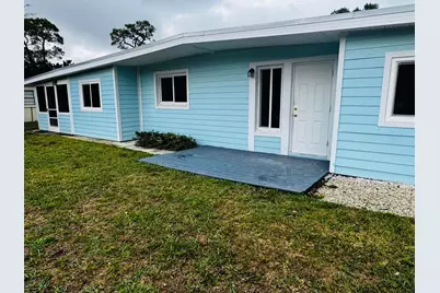 360 Barraclough Street, Fort Pierce, FL 34982 - Photo 2
