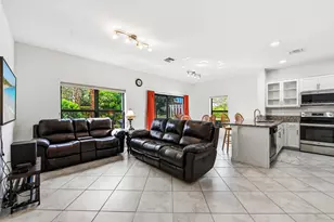 4664 Silver Saw Ln, Lake Worth, FL 33463 - Photo 4