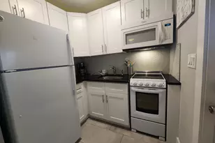 1006 SE 4th St, Boynton Beach, FL 33435 - Photo 8