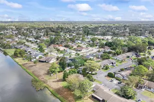 107 Conaskonk Cir, Royal Palm Beach, FL 33411 - Photo 4