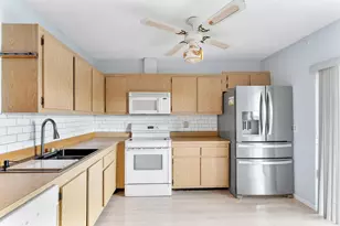 107 Conaskonk Cir, Royal Palm Beach, FL 33411 - Photo 32