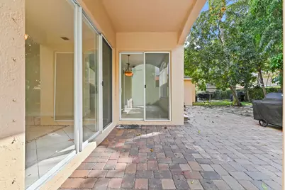 6657 Lurais Drive, Lake Worth, FL 33463 - Photo 32