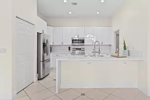 6657 Lurais Dr, Lake Worth, FL 33463 - Photo 4