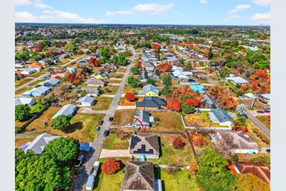 225 SW Statler Avenue, Port Saint Lucie, FL 34984 - Photo 56