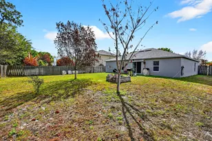 225 SW Statler Ave, Port Saint Lucie, FL 34984 - Photo 44