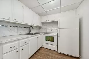 98 Ventnor E, Deerfield Beach, FL 33442 - Photo 4