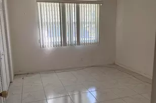 211 Country Ln, Boynton Beach, FL 33435 - Photo 6