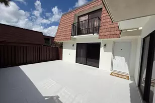 3611 SW Sunset Trace Cir, Palm City, FL 34990 - Photo 2