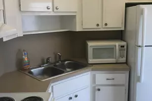 1021 Crystal Lake Dr, Deerfield Beach, FL 33064 - Photo 8