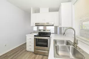 8179 Sandwedge Terrace, Port Saint Lucie, FL 34952 - Photo 14