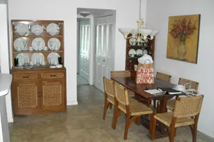 358 Chatham R, West Palm Beach, FL 33417 - Photo 6