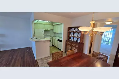 358 Chatham R, West Palm Beach, FL 33417 - Photo 6