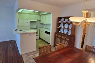 358 Chatham R, West Palm Beach, FL 33417 - Photo 6