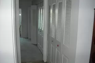 358 Chatham R, West Palm Beach, FL 33417 - Photo 8