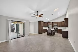 5258 Eagle Lake Dr, Palm Beach Gardens, FL 33418 - Photo 8