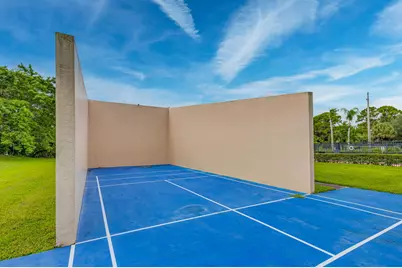 5258 Eagle Lake Drive, Palm Beach Gardens, FL 33418 - Photo 48