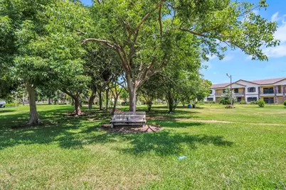 630 NE 14th Court #101, Fort Lauderdale, FL 33304 - Photo 16