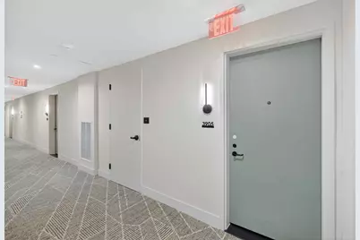 159 NE 6th Street #3905, Miami, FL 33132 - Photo 10