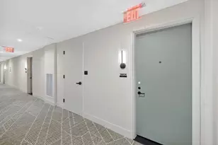 159 NE 6th St, Miami, FL 33132 - Photo 10