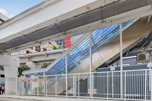 159 NE 6th St, Miami, FL 33132 - Photo 44