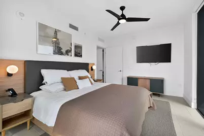 159 NE 6th Street #3905, Miami, FL 33132 - Photo 36