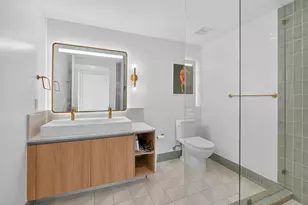 159 NE 6th St, Miami, FL 33132 - Photo 38