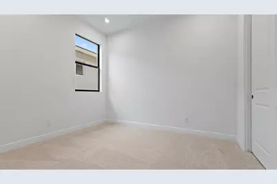 203 SE Via Sangro, Port Saint Lucie, FL 34952 - Photo 20