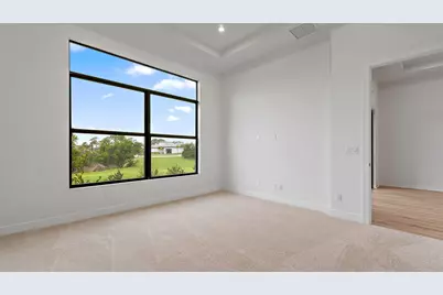 203 SE Via Sangro, Port Saint Lucie, FL 34952 - Photo 18