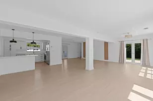 498 NE 30th St, Boca Raton, FL 33431 - Photo 6