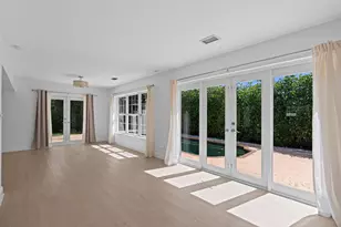 498 NE 30th St, Boca Raton, FL 33431 - Photo 4