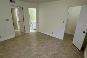 2796 S University Dr, Davie, FL 33328 - Photo 18