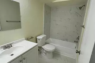 2796 S University Dr, Davie, FL 33328 - Photo 8