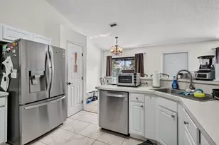 1574 SW Fresno Rd, Port Saint Lucie, FL 34953 - Photo 20