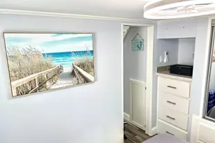 875 NE 48 Th St, Pompano Beach, FL 33064 - Photo 8